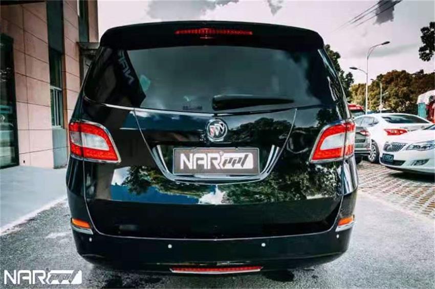 別克GL8施工亮黑納爾PPF，氣場(chǎng)更強(qiáng)大