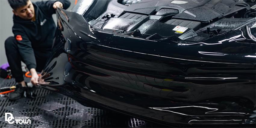 汽車貼膜下雪天貼可以嗎？會(huì)受影響嗎？