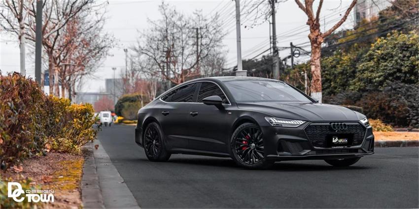 汽車改色膜的費(fèi)用大概是多少？